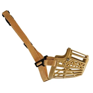 Намордник пластмасов кафяв L
